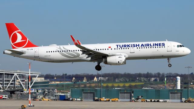 TC-JTK:Airbus A321:Turkish Airlines